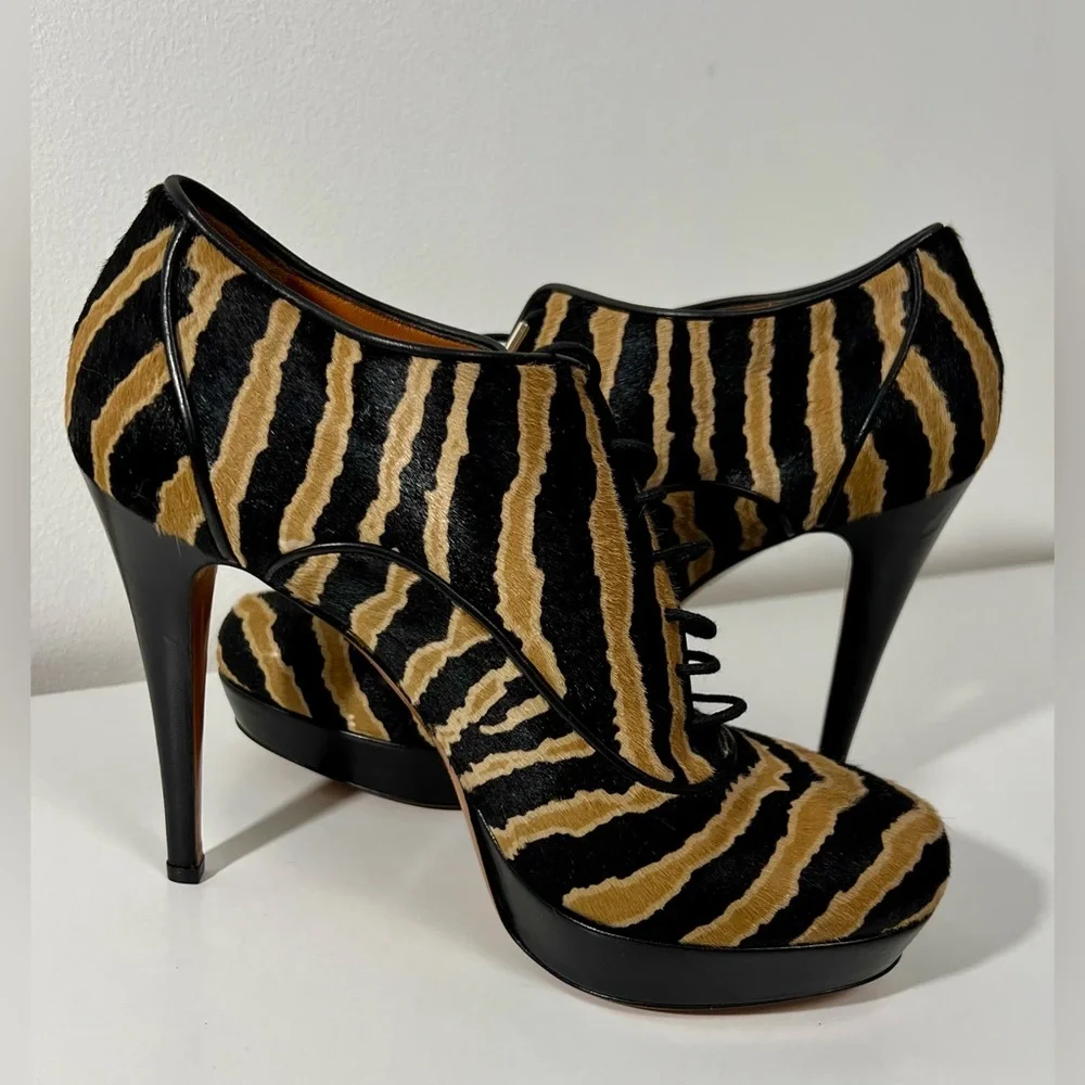 Gucci Ponyhair Pumps NWOT